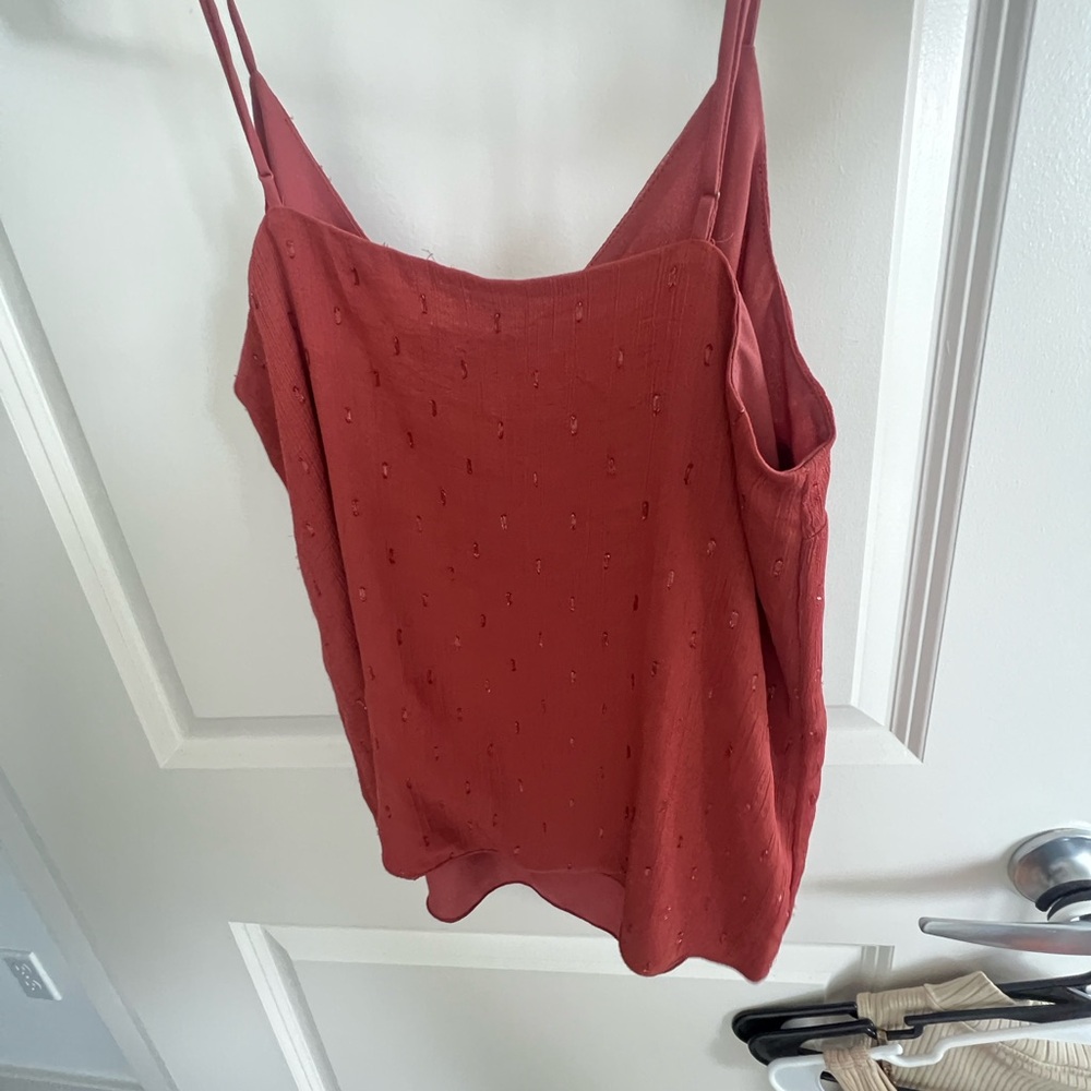 Express Tank Top - Picture 2 of 2
